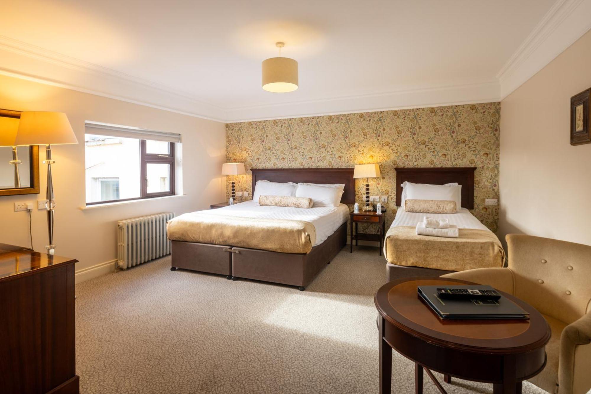 West Cork Hotel Skibbereen Exteriör bild