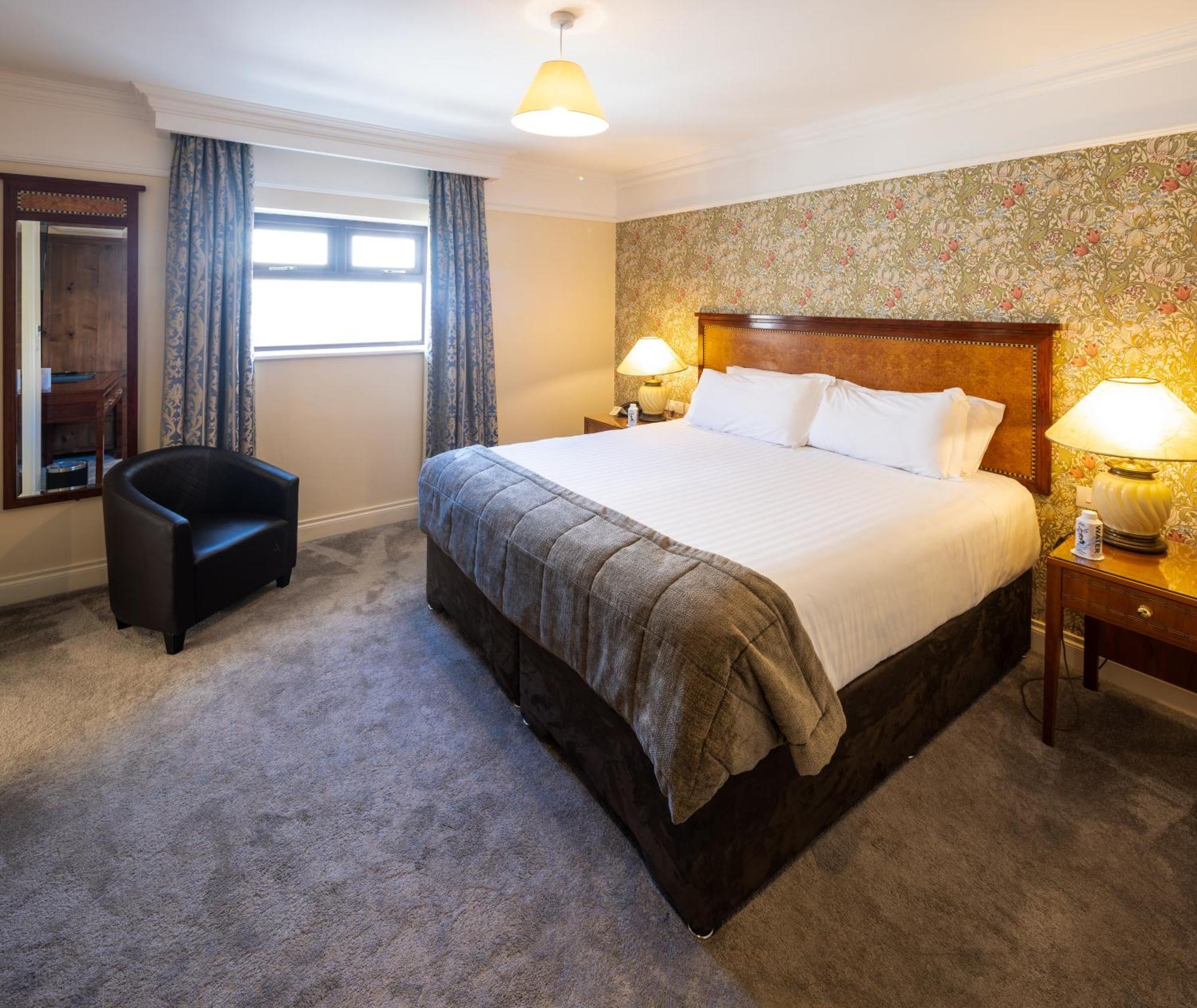 West Cork Hotel Skibbereen Exteriör bild