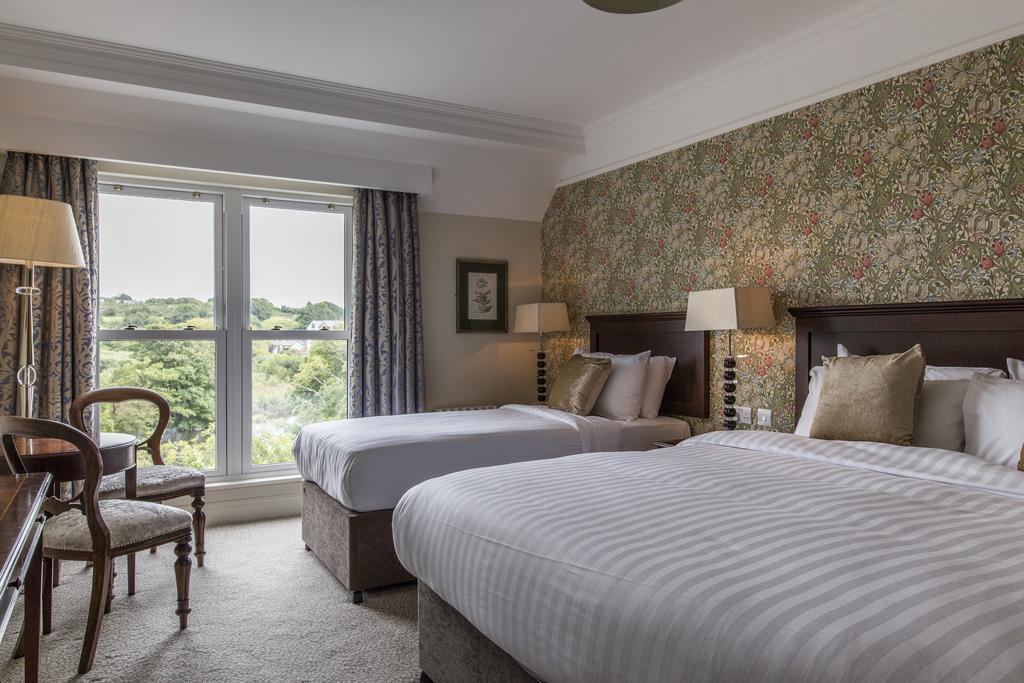 West Cork Hotel Skibbereen Exteriör bild